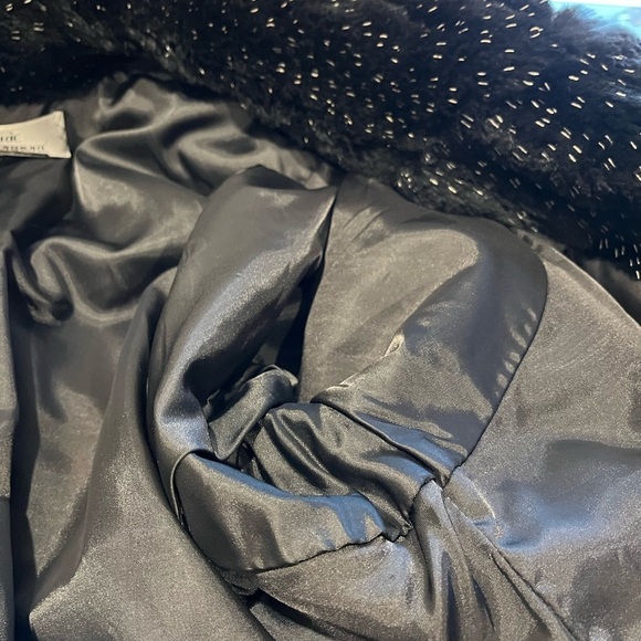 GALERIE DE LA FOURRURE Black Rabbit Fur Coat - Size M - Picture 4 of 16